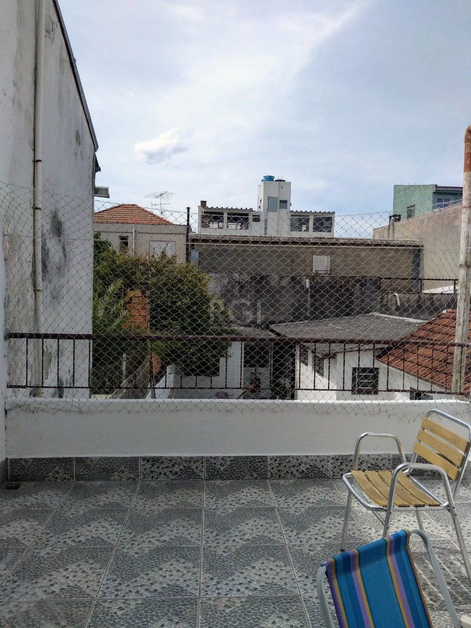 Imagem Casa para Venda - 400m², 3 dormitórios, sendo 2 suites, 2 vagas - Floresta