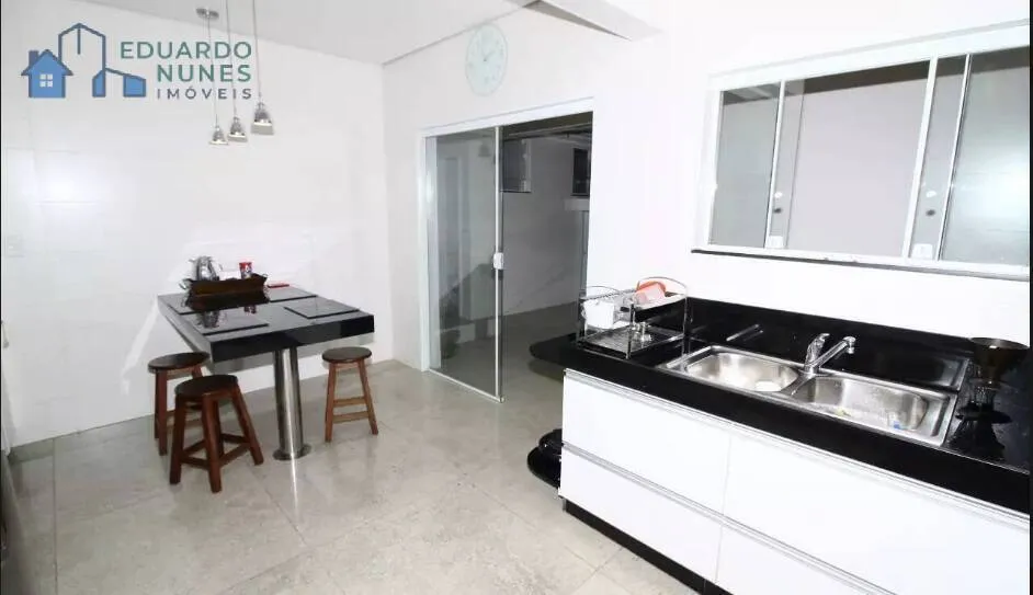 Imagem Área privativa, 04 quartos, suíte, vaga coberta no Santo Antonio!!!!