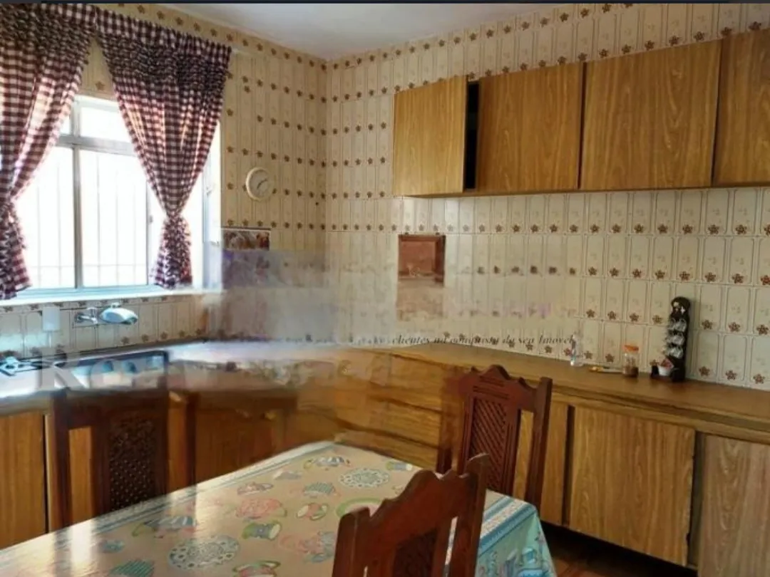 Imagem VENDO LINDO SOBRADO 03 DORMITÓRIOS NO BAIRRO VILA INGLESA!