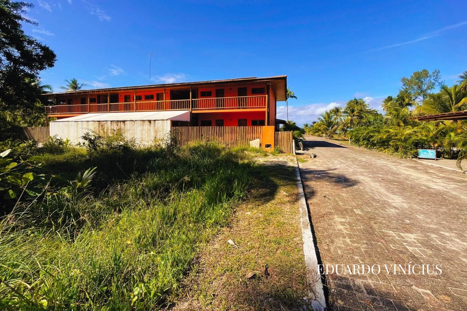 Imagem Dolce Vita Praia - Lote Próximo do Mar com 1.000m² em Condomínio de LUXO À Venda na Quarta Praia do Morro de São Paulo