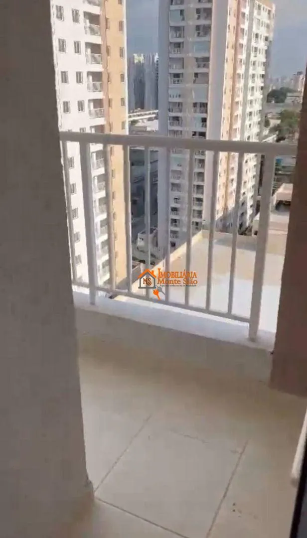 Imagem Apartamento à venda com 43m², 2 quartos, sala com sacada no Condomínio Flap - Vila São João, Guarulhos, SP