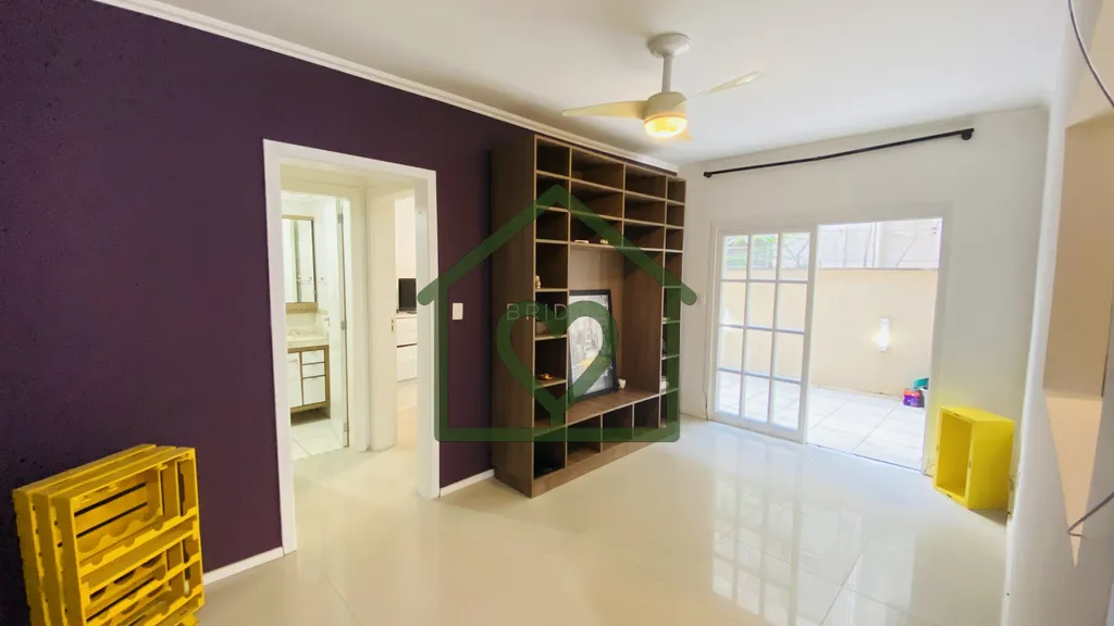 Imagem Apartamento para venda ou aluguel no bairro Mont Serrat, em Porto Alegre, com aproximadamente 48 m²...