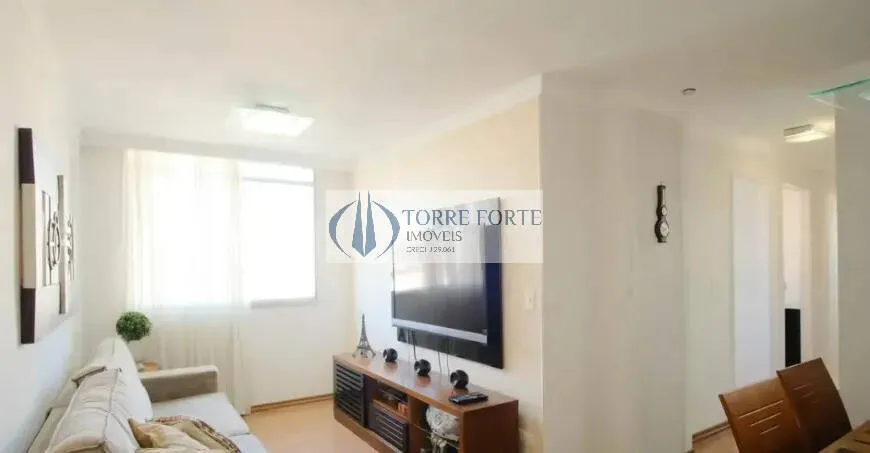 Foto do imóvel Lindo apartamento com 2 dormitórios 1 vaga de garagem na Vila Gomes Cardim em Rua Euclides Pacheco