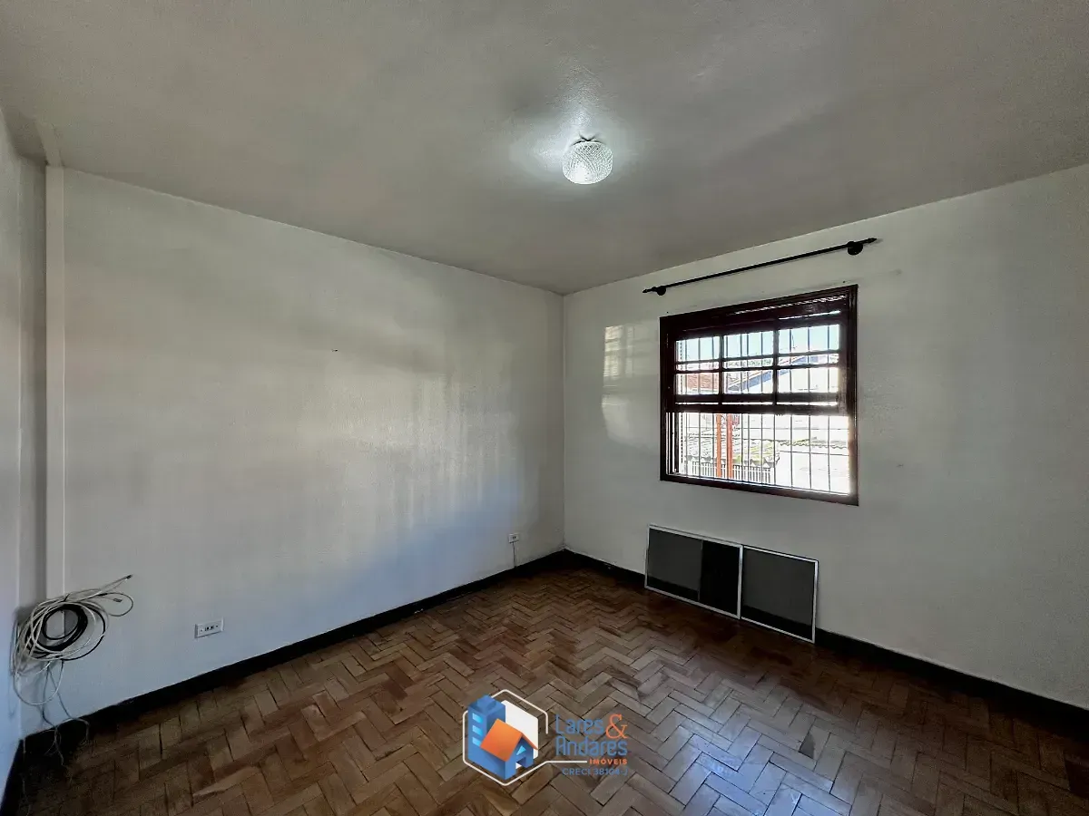 Imagem Sobrado para venda em Socorro com 2 quartos, 156m²