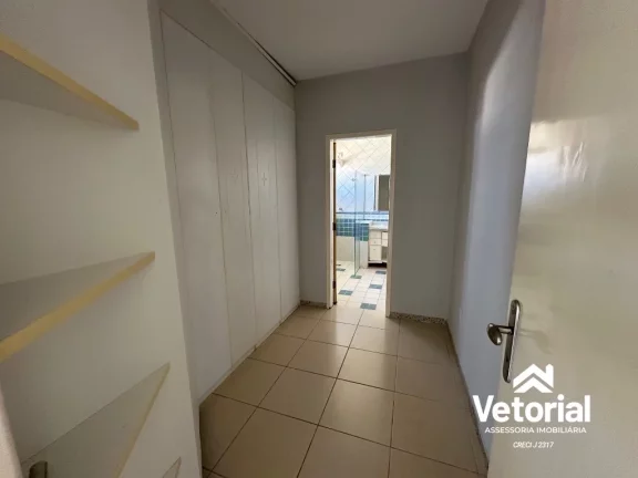 Imagem Casa de Luxo para Locação em Barreiras-BA, Bairro Aratu: 3 Quartos, sendo 3 Suítes, closet, 3 Salas, 6 Banheiros, 2 Vagas, 479,99 m².