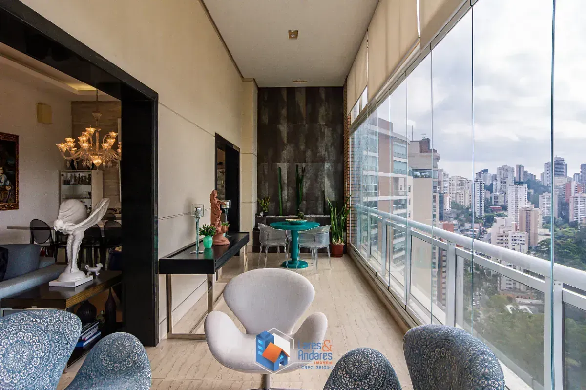 Imagem Apartamento para venda em Vila Andrade com 3 quartos, sendo 3 suítes, 200m²