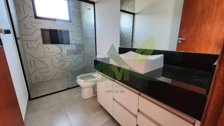 Imagem Conforto e Versatilidade: Casa Térrea com 3 Dormitórios no Jardim Estância