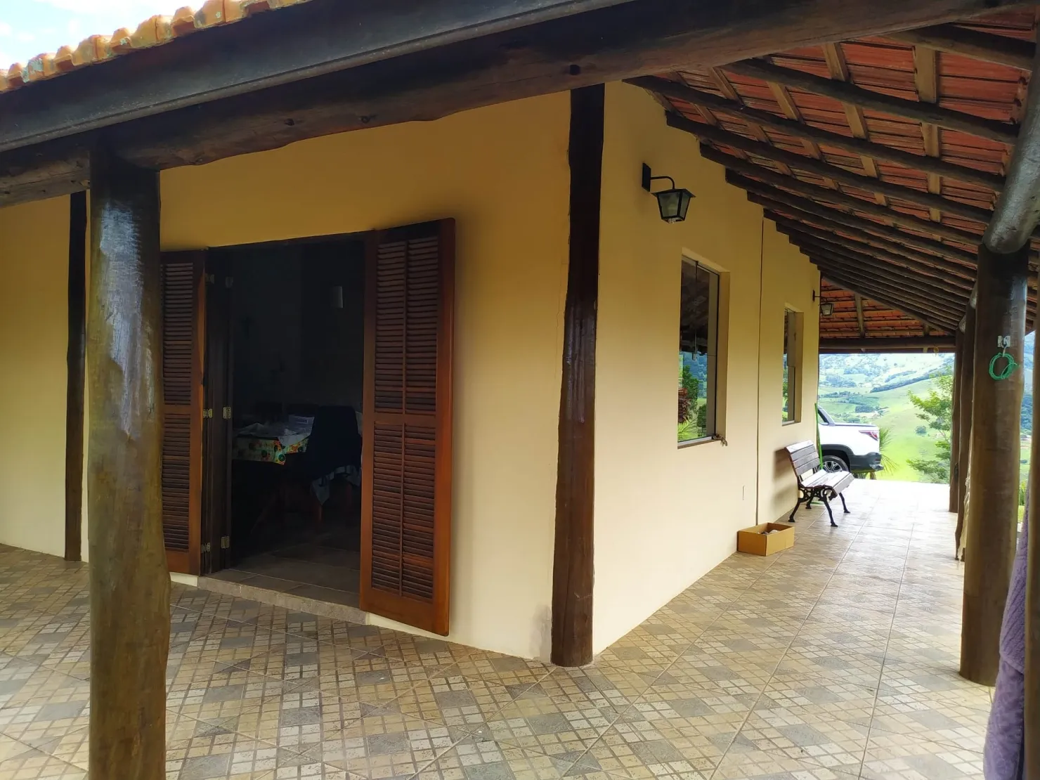 Imagem Chácara à venda 3 Quartos, 1 Suite, 1 Vaga, 121000M², Bairro dos Macacos, Silveiras - SP