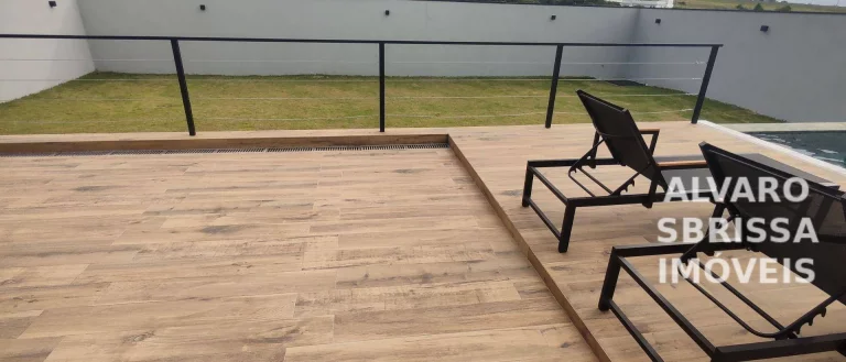 Imagem Linda casa com 4 sítes no Condomínio Parque Xapada Ytu: - 1000m2.at 415m2.ac