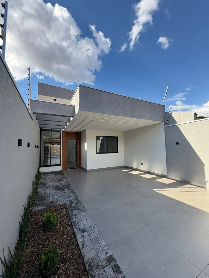 Imagem Casa para Venda em Maringá / PR no bairro Parque das Bandeiras