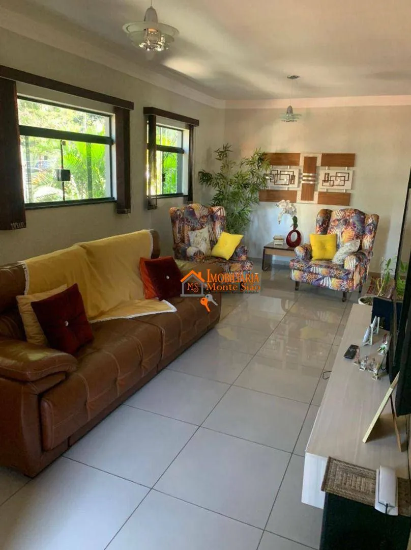 Imagem Sobrado com 3 dormitórios à venda, 375 m² por R$ 3.180.000,00 - Cidade Maia - Guarulhos/SP