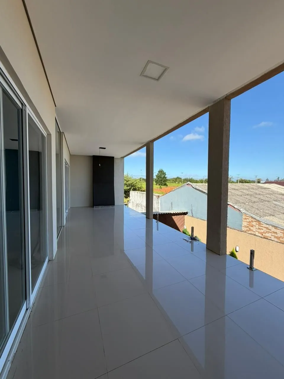 Imagem Linda casa 3 dormitorios com 1 suite