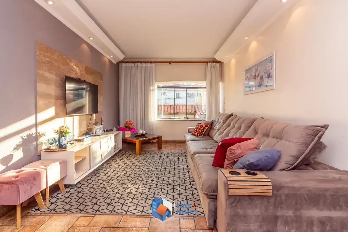 Imagem Sobrado para venda em City Recanto Anastácio com 3 quartos, sendo 1 suíte, 216m²