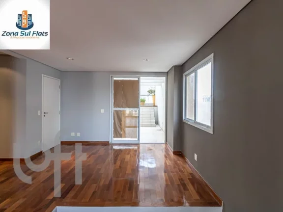 Imagem Cobertura Duplex Impecável à Venda Em Moema Com 3 Suítes e 3 Vagas - Localização Privilegiada, a poucos metros do Parque Ibirapuera