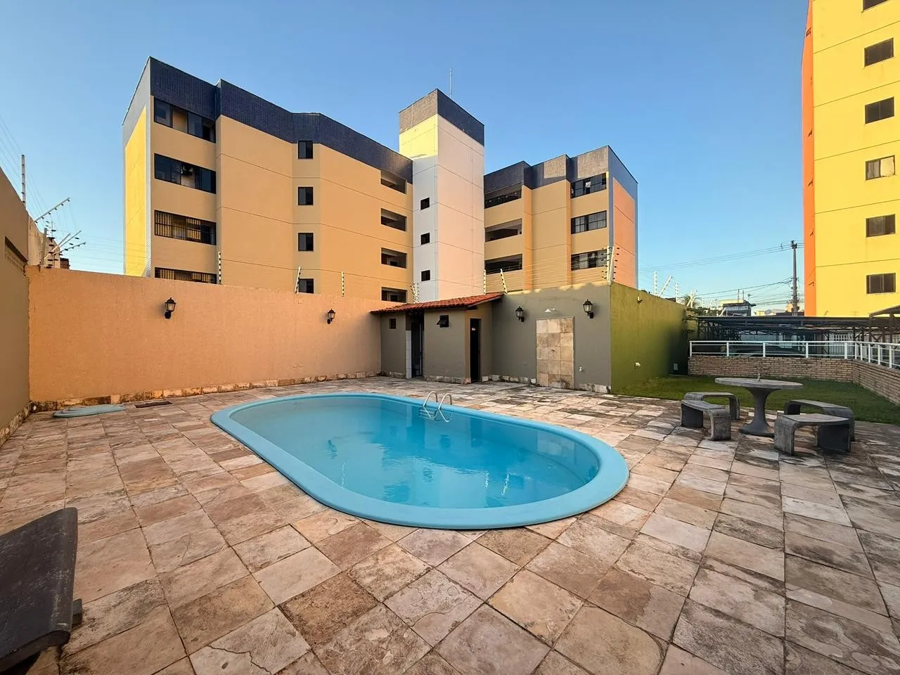 Imagem Apartamento para Venda em Fortaleza, Presidente Kennedy, 2 dormitórios, 1 suíte, 2 banheiros, 2 vagas