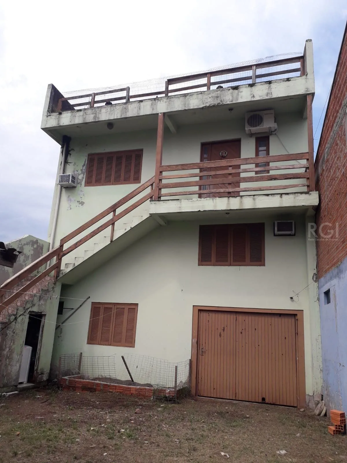 Imagem Casa para Venda - 350m², 3 dormitórios, sendo 1 suites, 9 vagas - Vila Silveira Martins