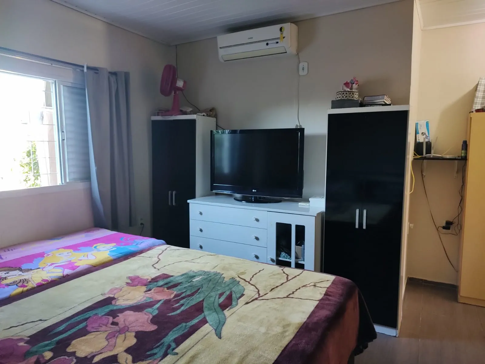 Imagem Linda casa à venda em Viamão, bairro Tarumã - Bem próximo ao Centro de Viamão