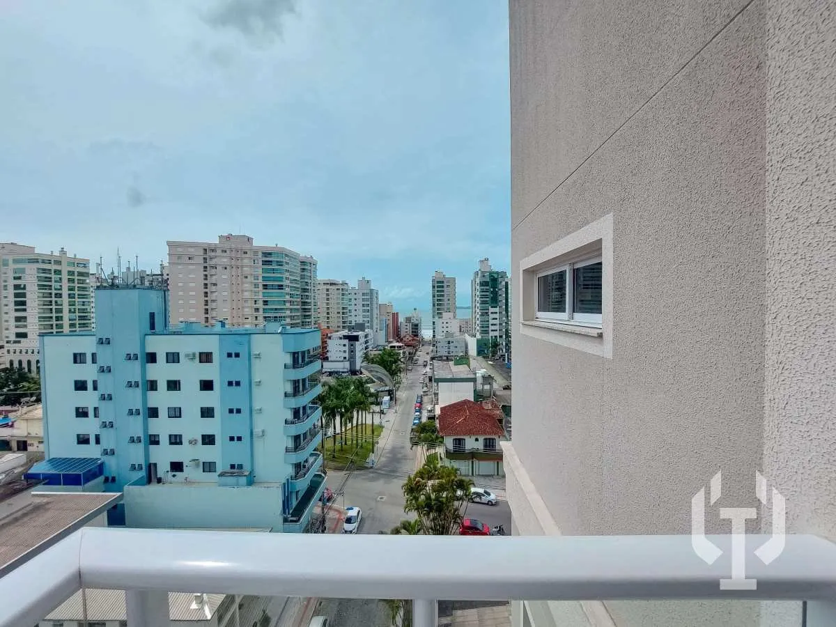 Imagem Apartamento de dois dormitórios com vista para o mar no Centro de Itapema