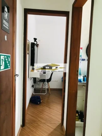 Imagem Sobrado Triplex no Cambuci a venda