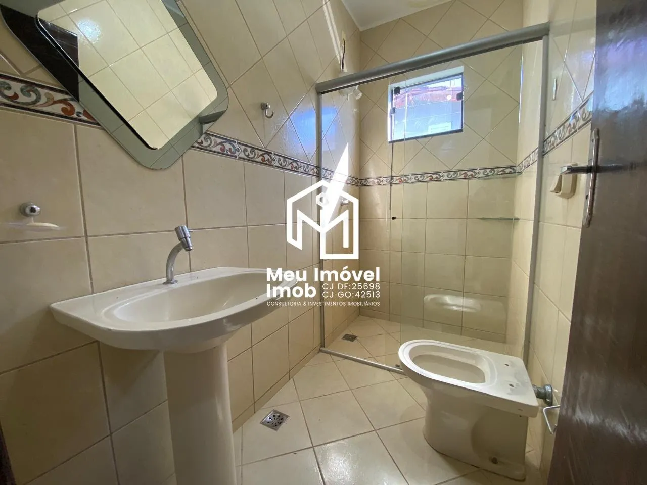 Imagem Casa 3 Quartos 2 Suítes 3 Vagas 259m² Luziânia/GO