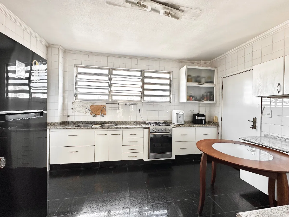 Imagem Apartamento para venda em Cambuci com 3 quartos, 135m2