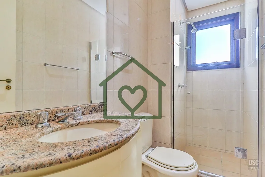 Imagem Já pensou morar em uma das ruas mais charmosas de Porto Alegre?

Conheça esse lindo apartamento no...