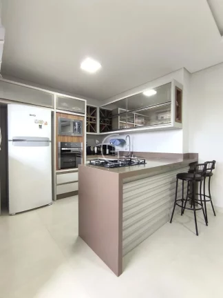 Imagem LINDO APARTAMENTO MOBILIADO NO BAIRRO AVENTUREIRO