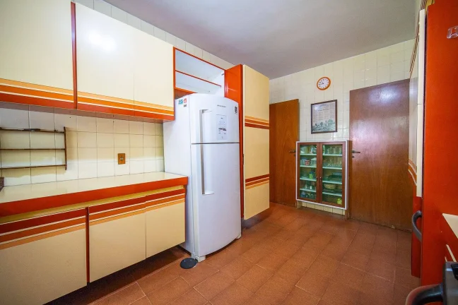 Imagem Casa 5 suítes à venda, 756 m² por R$ 2.300.000 - Chácara Eliana - Cotia/SP