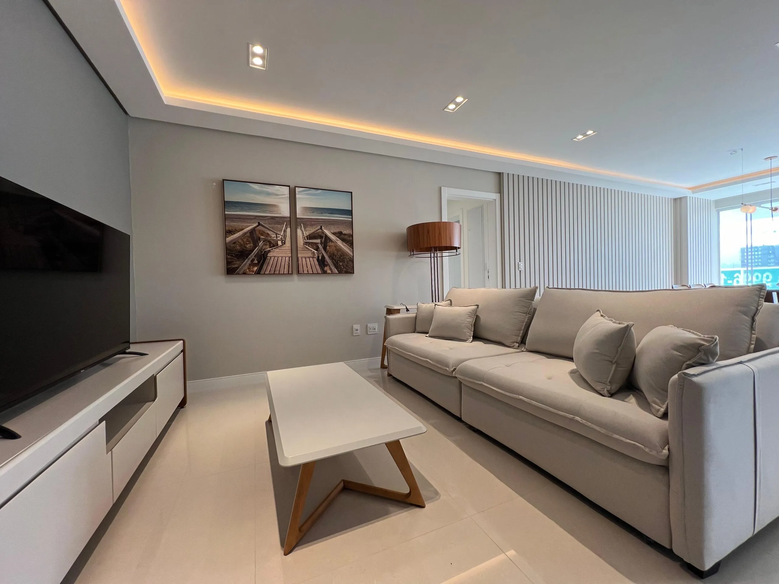 Imagem Apartamento com vista para o mar à venda com 138.38m2 por R$ 3.490.000,00