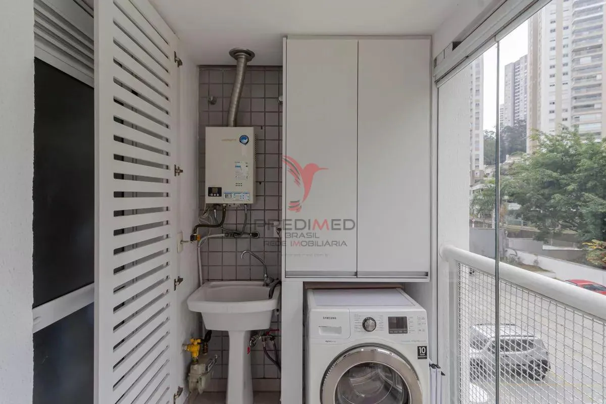 Imagem VENDO AP. REFORMADO, MOBILIADO, COM 1 SUITE E, 1 VAGA DE GARAGEM NO MORUMBI