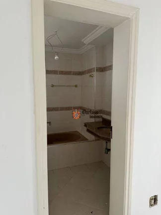 Imagem Apartamento com 4 dormitórios à venda, 185 m² por R$ 1.100.000 - Balneário Flórida - Praia Grande/SP