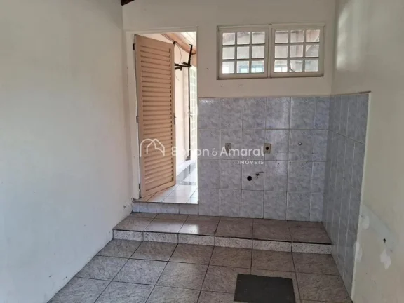 Imagem Casa térrea - Jardim Nossa Senhora Auxiliadora (Taquaral) - Campinas, SP
Localizada em uma esquina ...