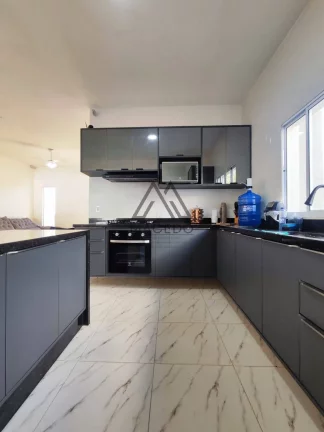 Imagem Casa Mobiliada no Ninho Verde 1 – Suas realizações começam aqui