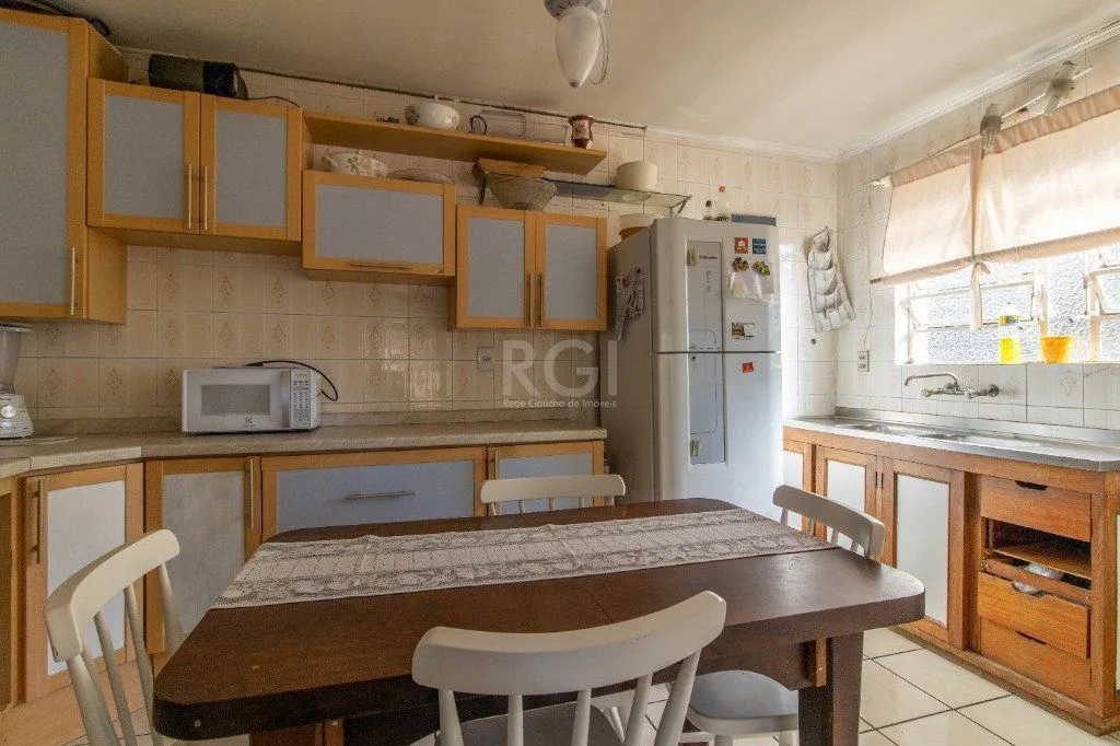 Imagem Casa Sobrado no bairro Cristo Redentor em Porto Alegre