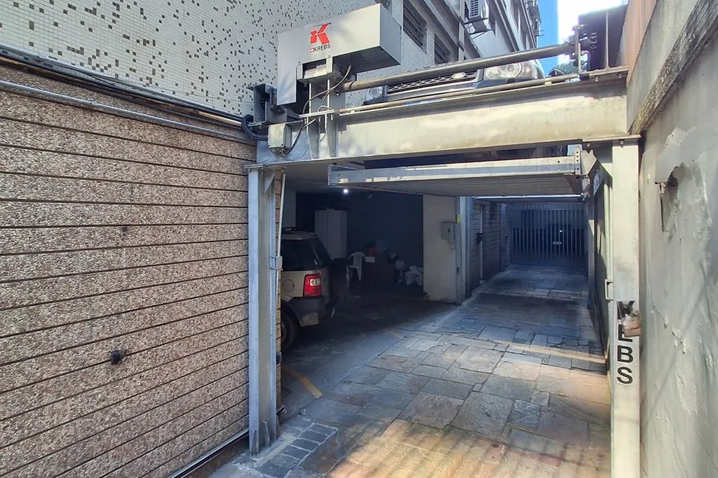 Imagem Apartamento à venda em São Paulo, Cerqueira César, com 3 quartos, 192m2