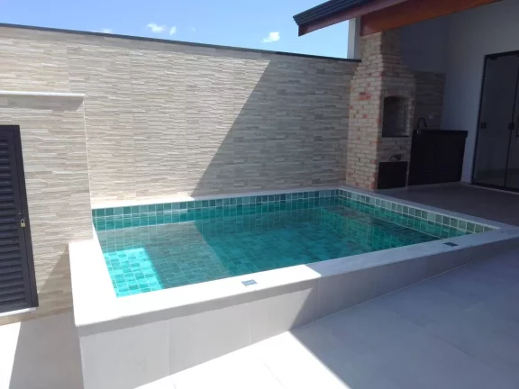 Imagem CASA NOVA COM 2 DORMITORIOS E PISCINA