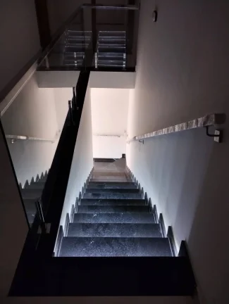 Imagem Sobrado Maravilhoso 166 m² 4 Dormitorios sendo 3 Suites 4 Vagas de Gargens