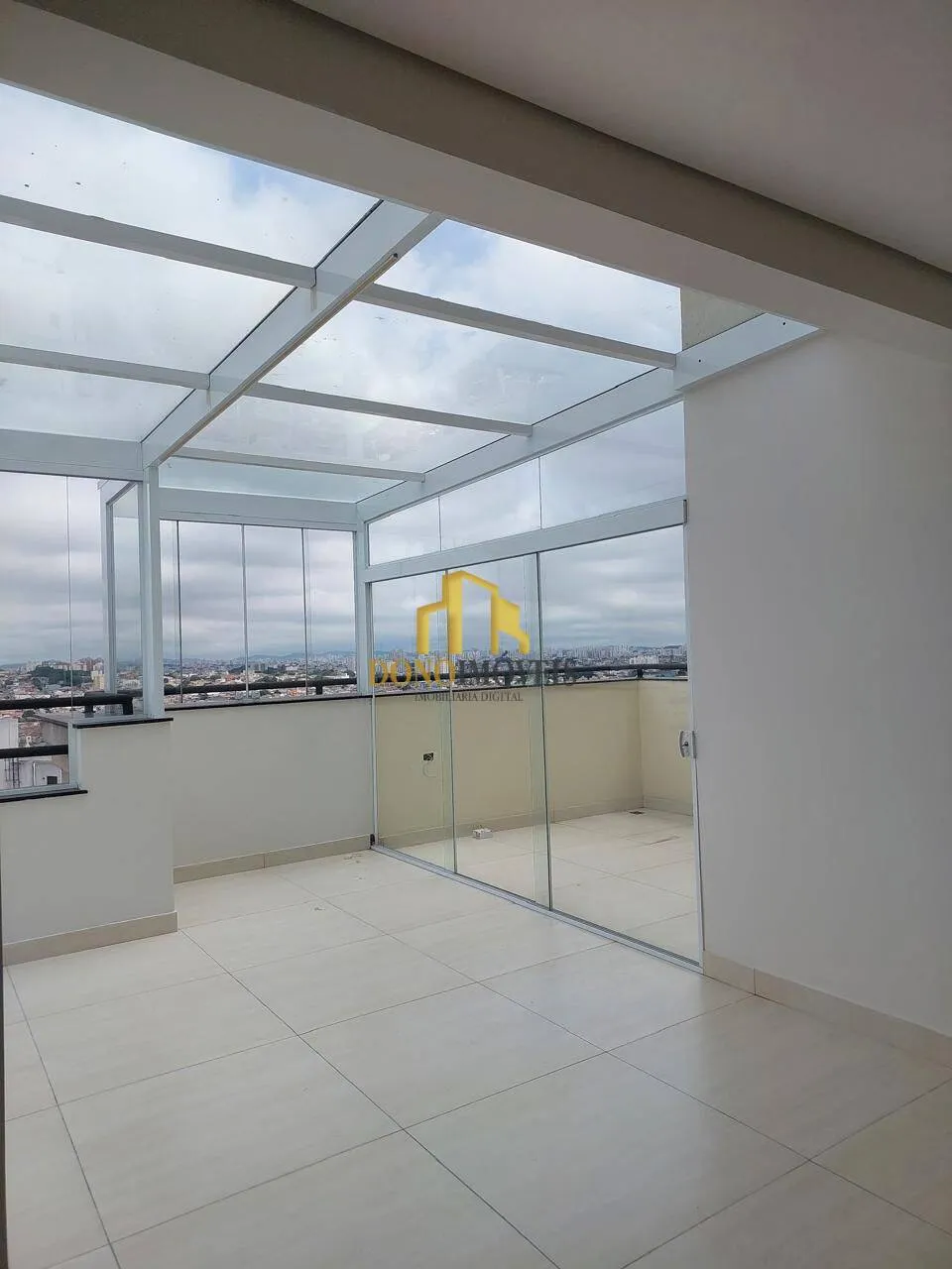 Imagem Cobertura Duplex à Venda no Edifício Saint Tropez | 181m² | 3 Dormitórios