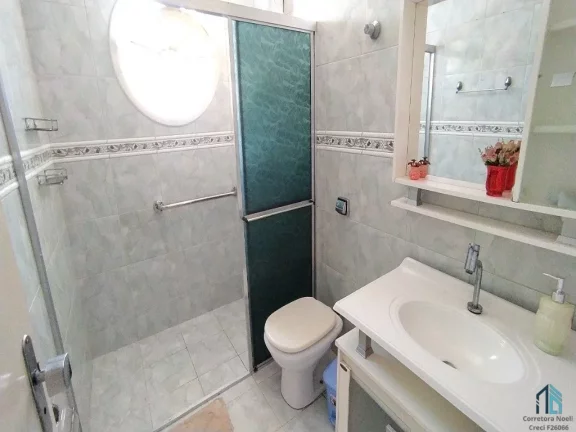 Imagem Casa a venda c/ amplo terreno, 05 quartos c/suíte no Santa Cândida/Boa Vista em Curitiba Pr