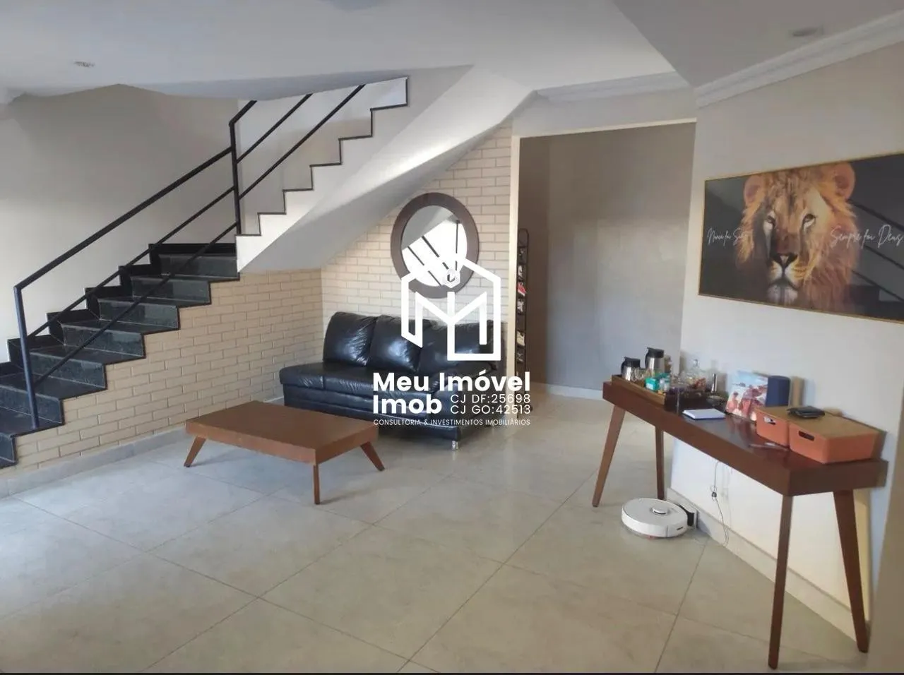 Imagem Casa 3 Quartos 1 Suíte 200m² 4 Vagas Águas Claras/DF