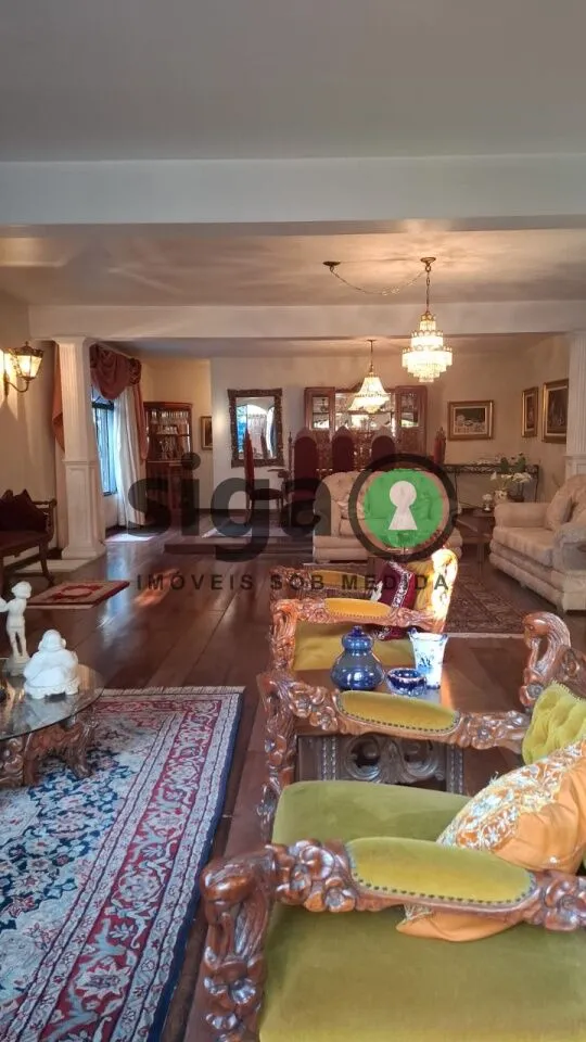 Imagem CASA IMPONENTE À VENDA NO BROOKLIN | 500 M² DE TERRENO | PISCINA