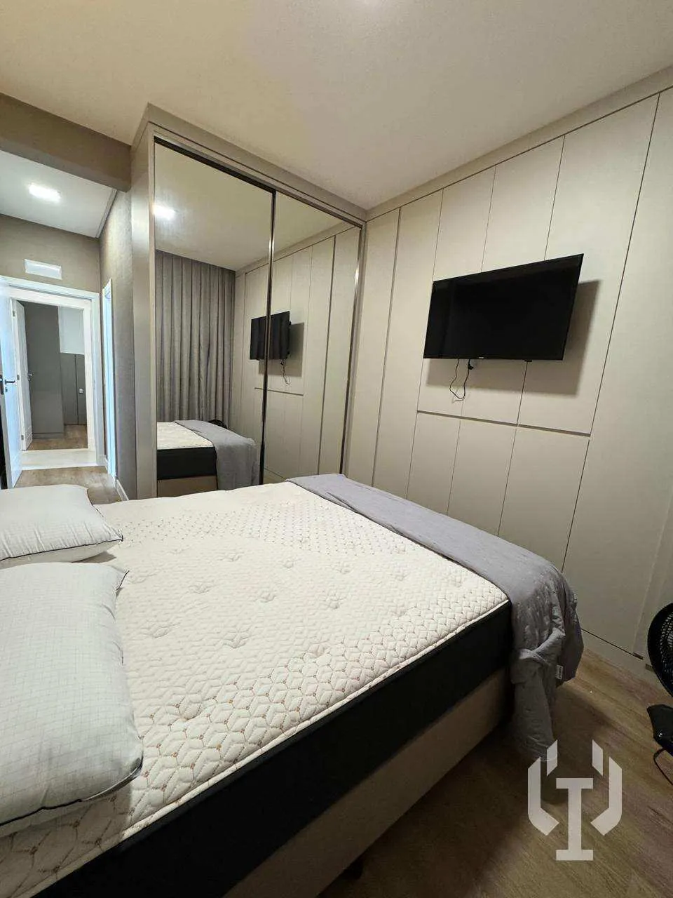 Imagem Apartamento para alugar em Itapema, Meia praia, com 4 quartos, 180m2