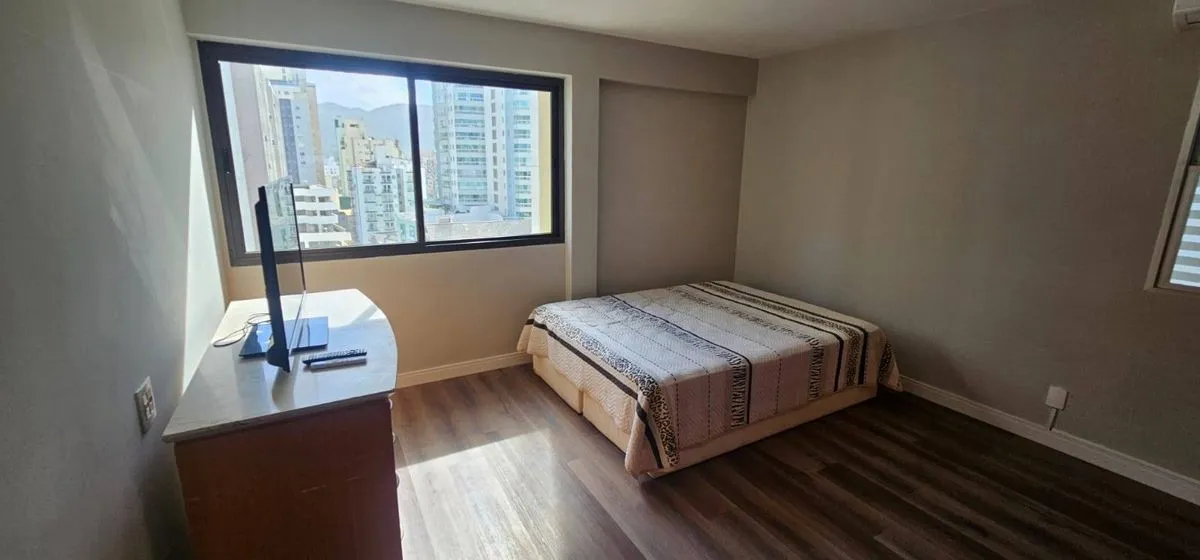 Imagem VENDA DE APARTAMENTO FRENTE MAR NA AVENIDA ATLÂNTICA EM BALNEÁRIO CAMBORIÚ