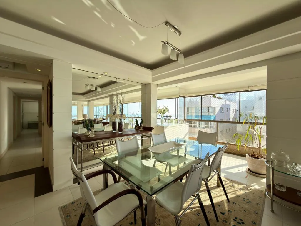 Imagem Apartamento 4 Dormitórios - Bairro Navegantes