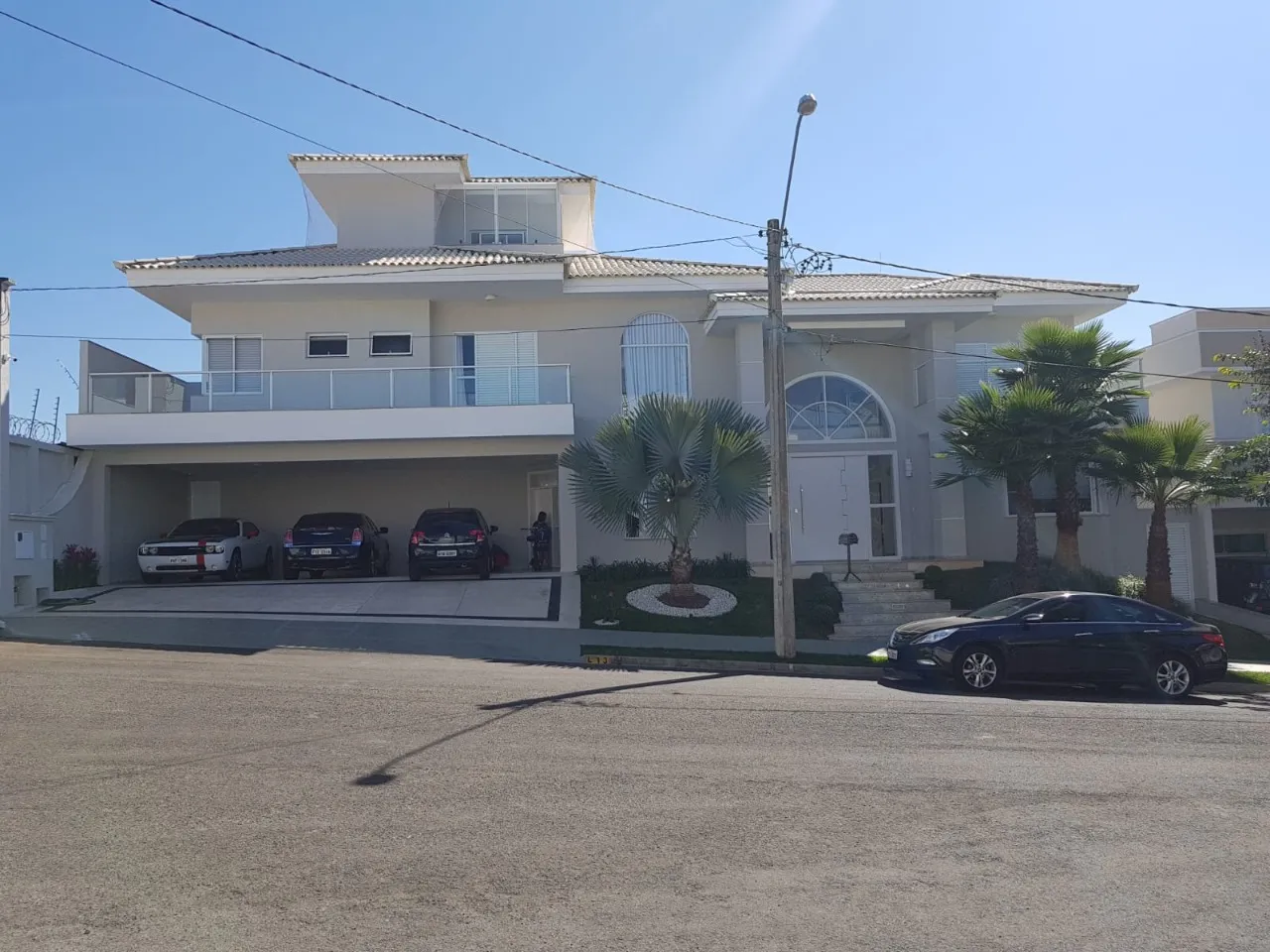 Foto do imóvel Exclusiva casa de alto padrão em condomínio no Parque Residencial Villa dos Inglezes, Sorocaba-SP: 4 quartos, 4 suítes, 3 salas, 7 vagas, 559 m². em PARQUE RESIDENCIAL VILLA DOS INGLEZES, SOROCABA - SP