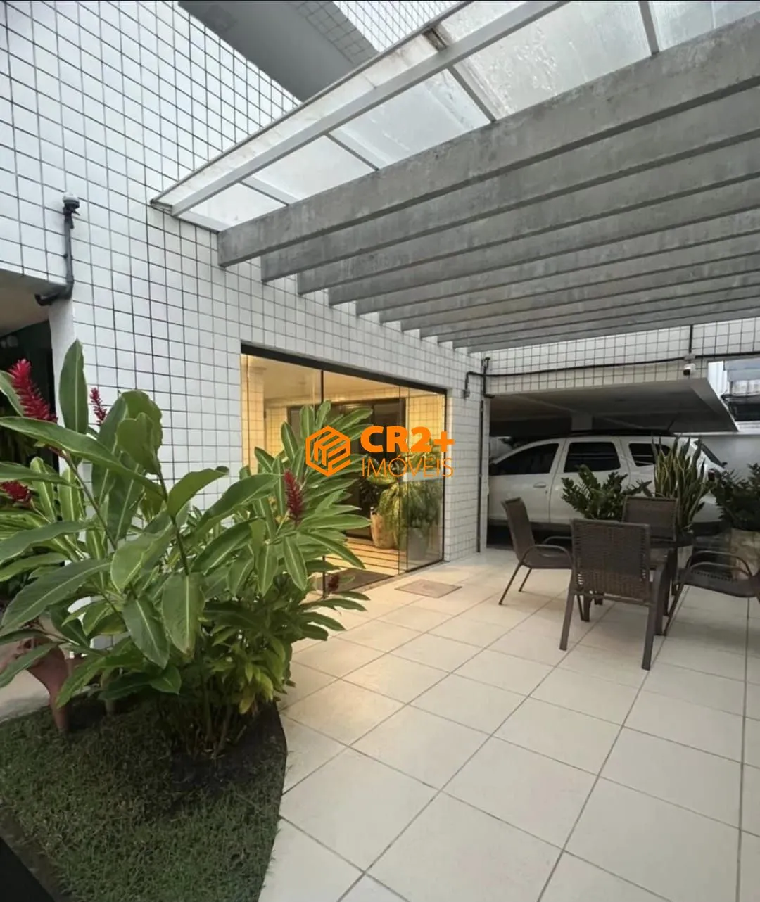 Imagem VENDO FLAT - PORTEIRA FECHADA 35m² 700m² DO MAR