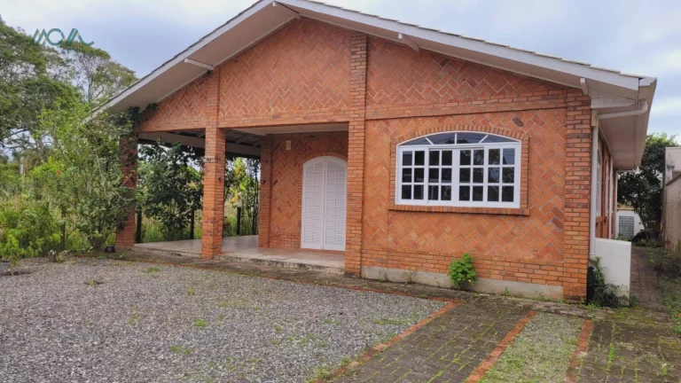 Imagem Casa à Venda em Itapoá - 3 Quartos, 100m da Praia, Oportunidade Imperdível!