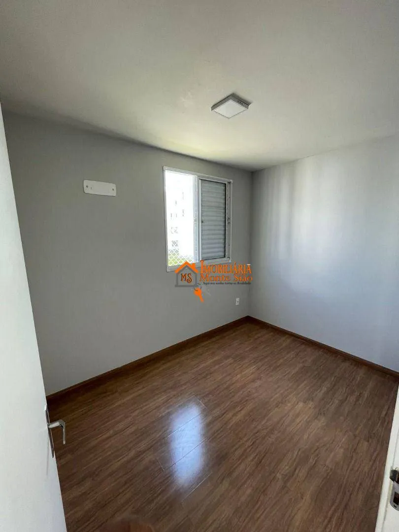 Imagem Apartamento com 2 dormitórios à venda, 46 m² por R$ 250.000,00 - Jardim São Domingos - Guarulhos/SP