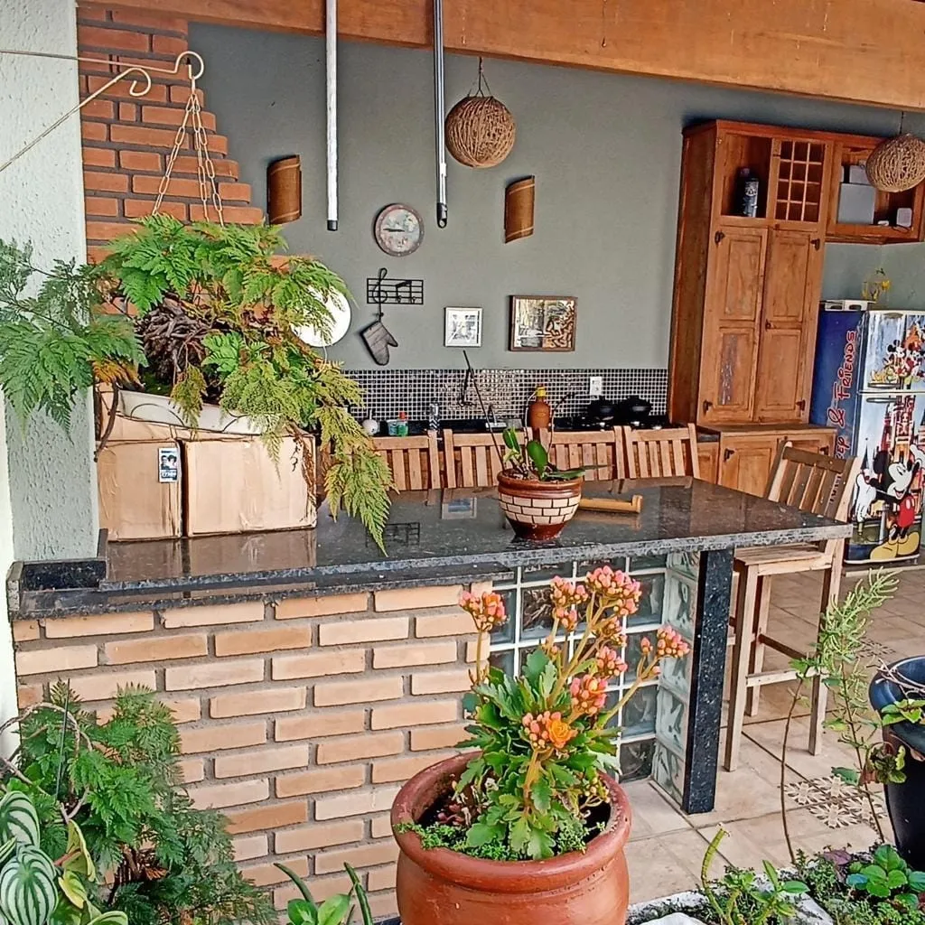 Imagem Casa à venda 3 Quartos, 1 Suite, 2 Vagas, 110M², Chácaras Reunidas Brasil, Taubaté - SP