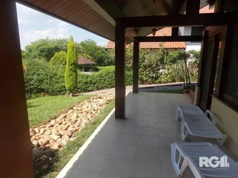 Imagem CASA EM CONDOMÍNIO DE ALTO PADRÃO